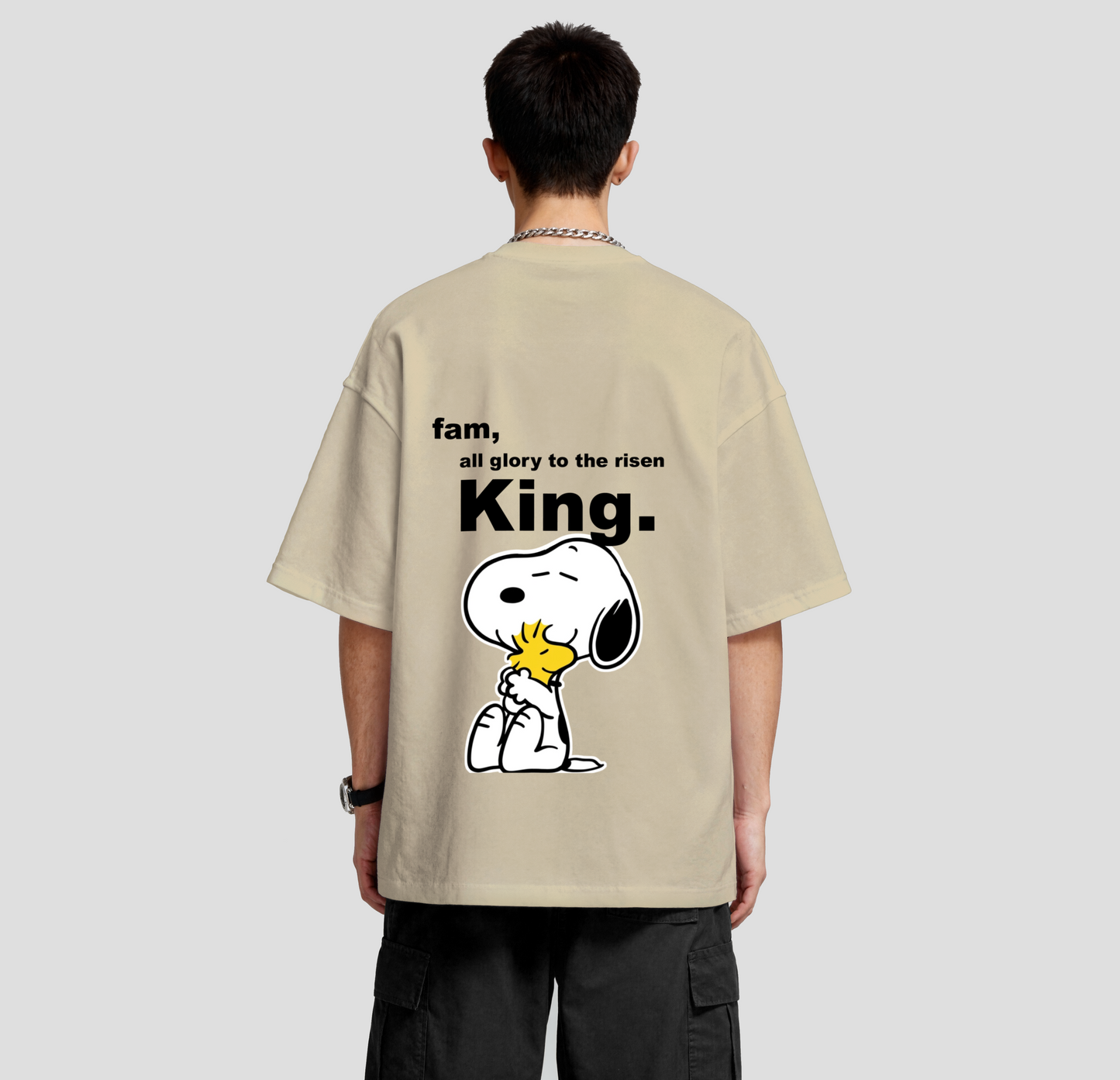 Fam, all glory to the risen KING - Oversized Tee